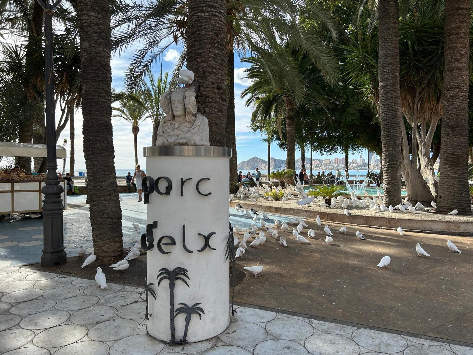 Private Apartment In The Old Town "Center&Beach" بينايدورم المظهر الخارجي الصورة